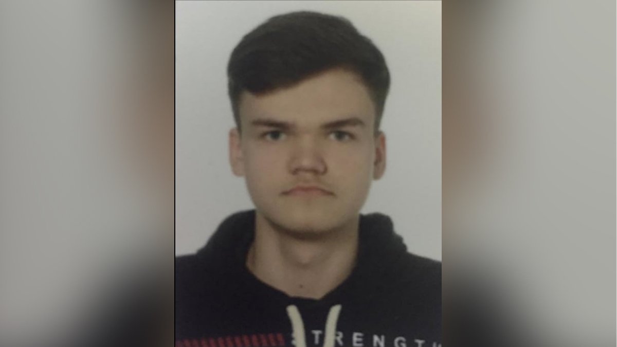 Под Киевом 17-летний парень не вернулся домой: полиция просит помощи в поиске пропавшего
