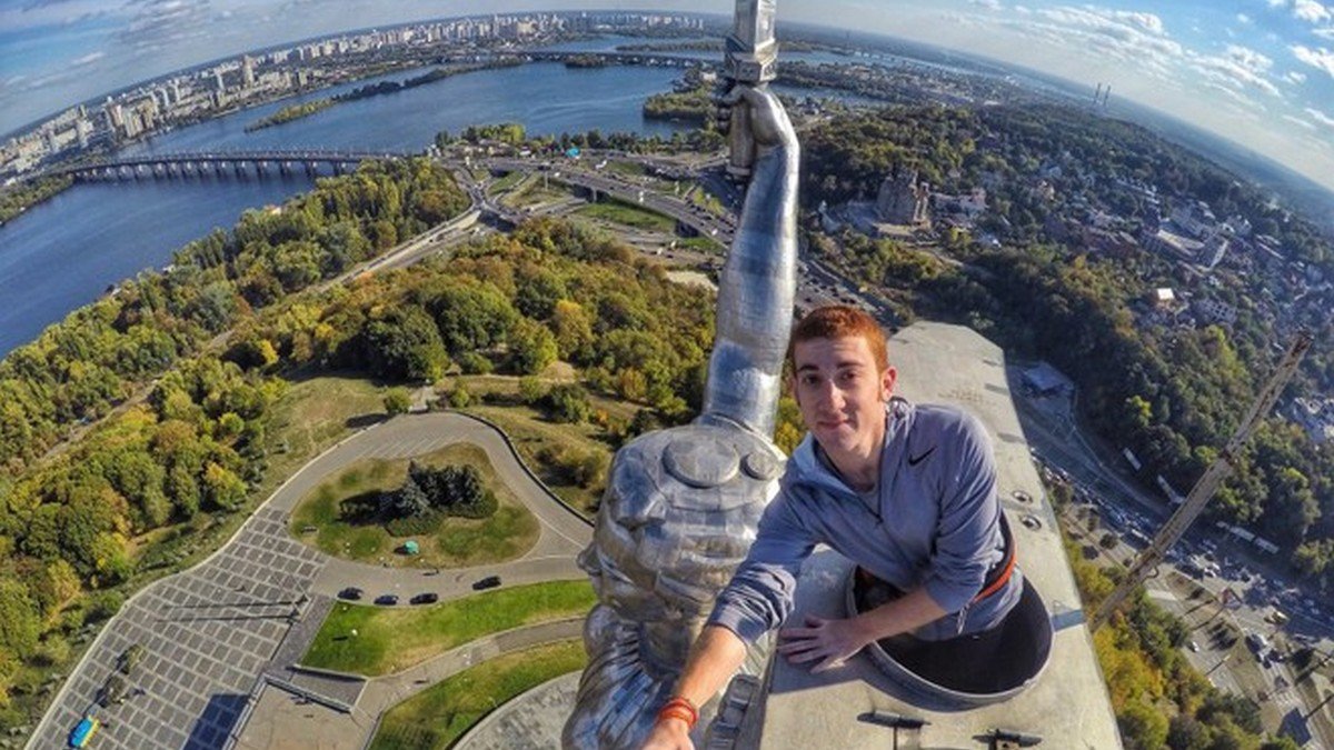 Сколько туристов посетили Киев в 2019 году