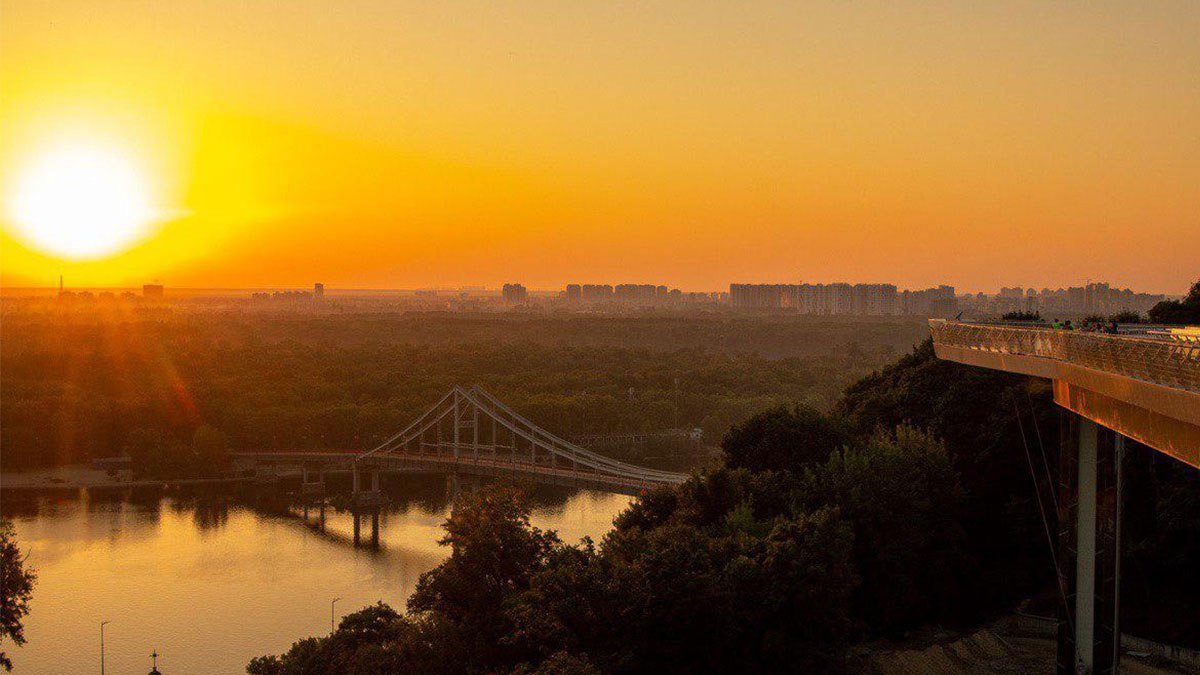 Киев побил 36 температурных рекордов за 2019 год: какие месяцы отличились