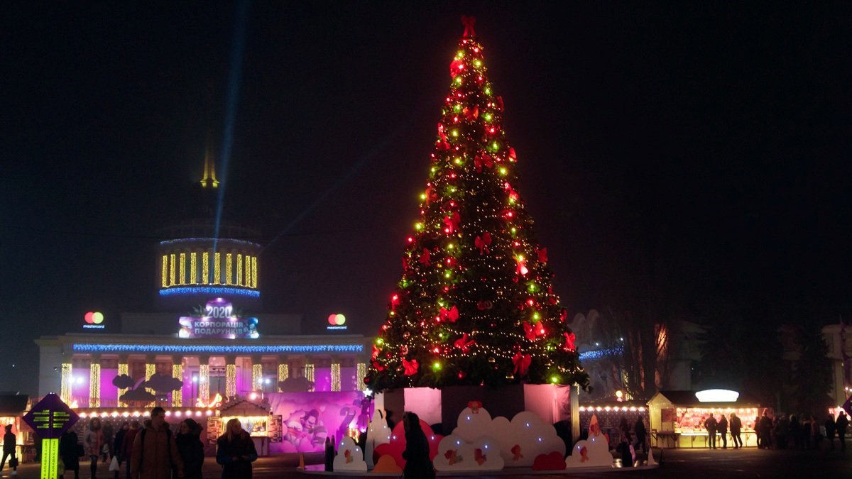 Куда пойти в Киеве на выходных: Disney On Ice, открытие школы Хогвартс и концерты на Софийской