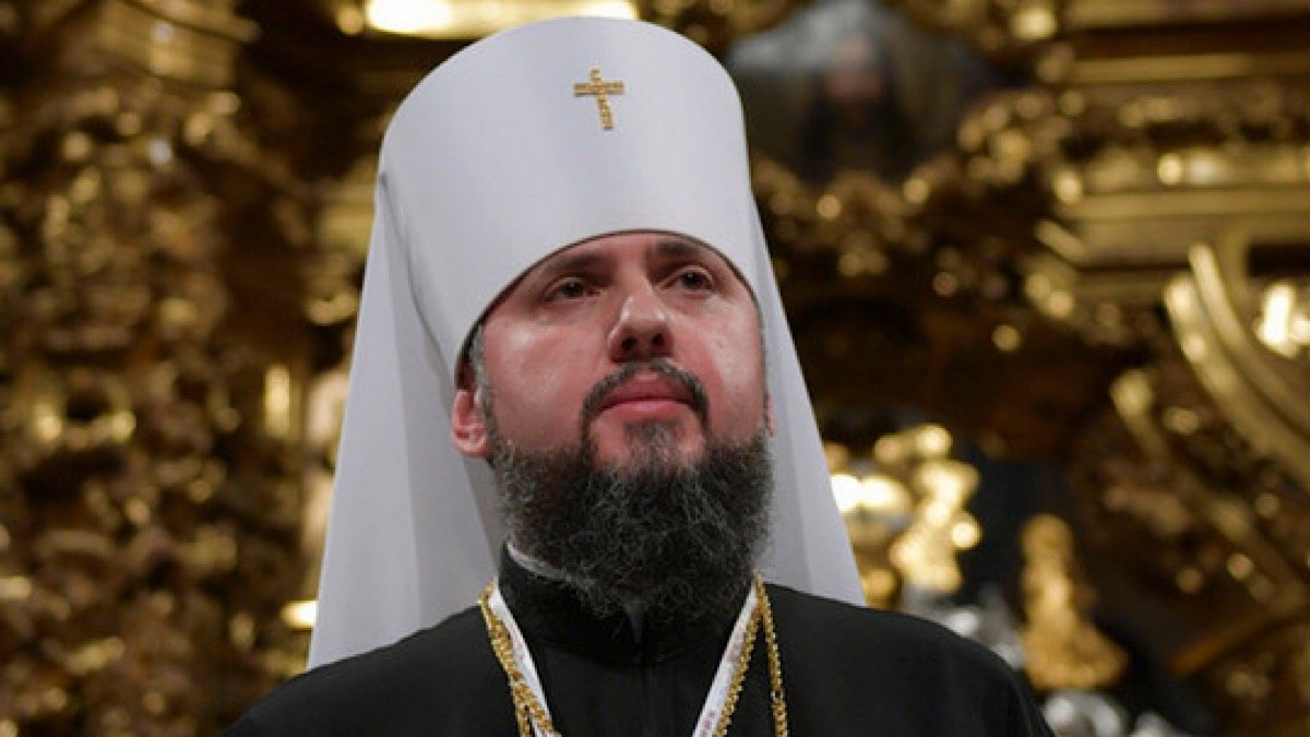 Митрополит Епифаний поздравил жителей Украины с Рождеством