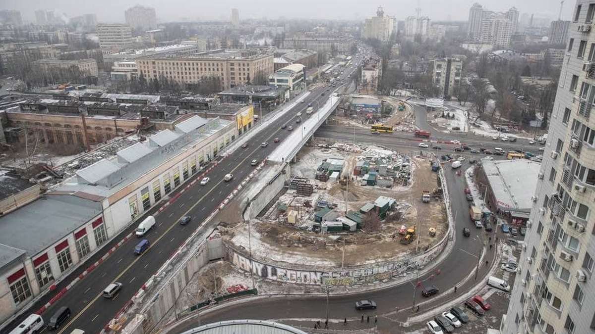 На открытом Шулявском мосту продолжаются работы: что там происходит сейчас