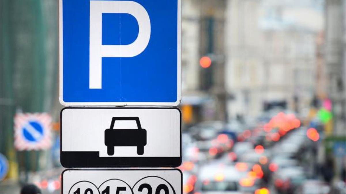 Жители Киева могут оплачивать парковку почасово: как это сделать в KyivSmartCity