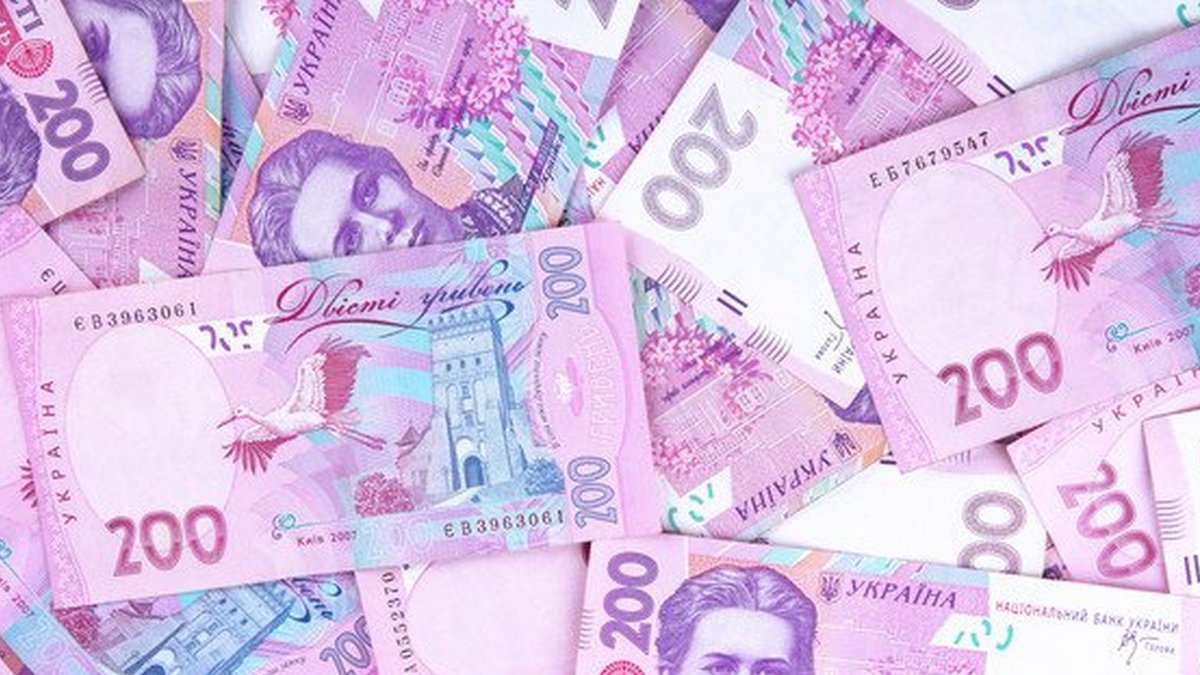 В Украине появились фальшивые купюры, которые не отличишь от настоящих: как распознать подделку