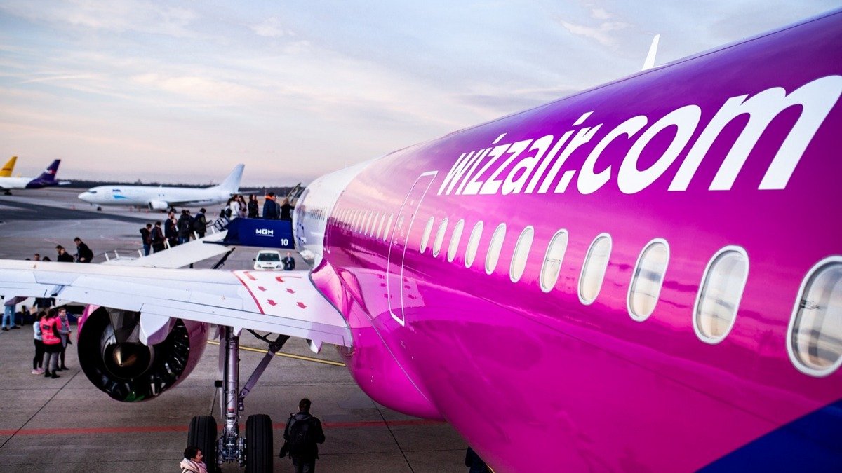 Лоукостер Wizz Air ввел функцию автоматической регистрации на рейс: сколько стоит