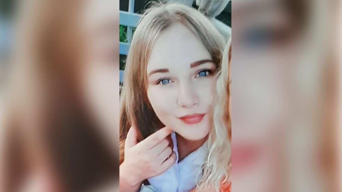 Под Киевом третий день ищут 14-летнюю девочку в уггах