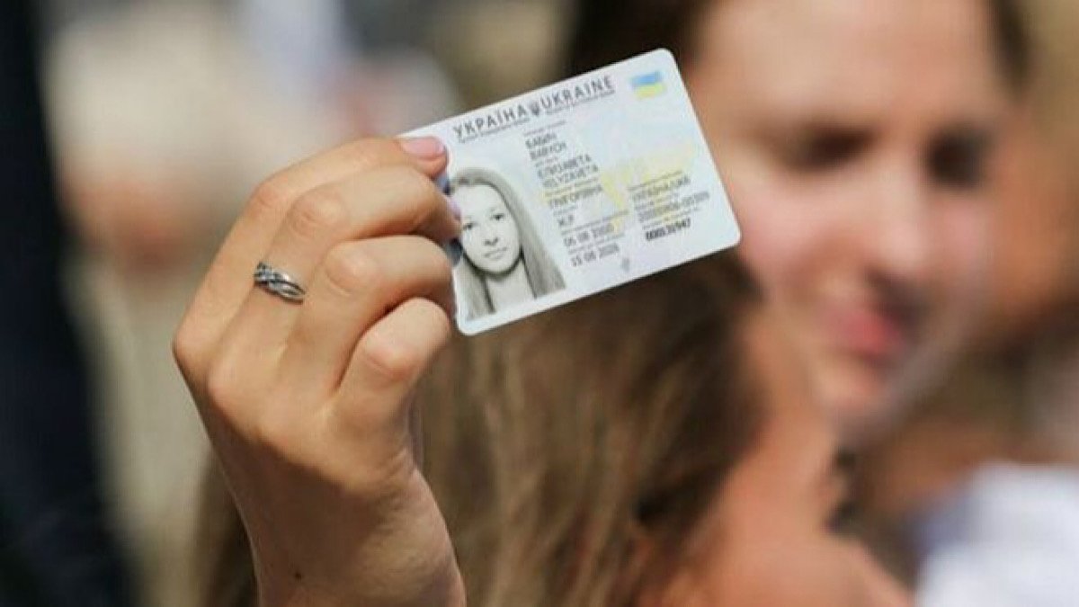 Подростки смогут получать паспорт и идентификационный код одновременно: как это сделать