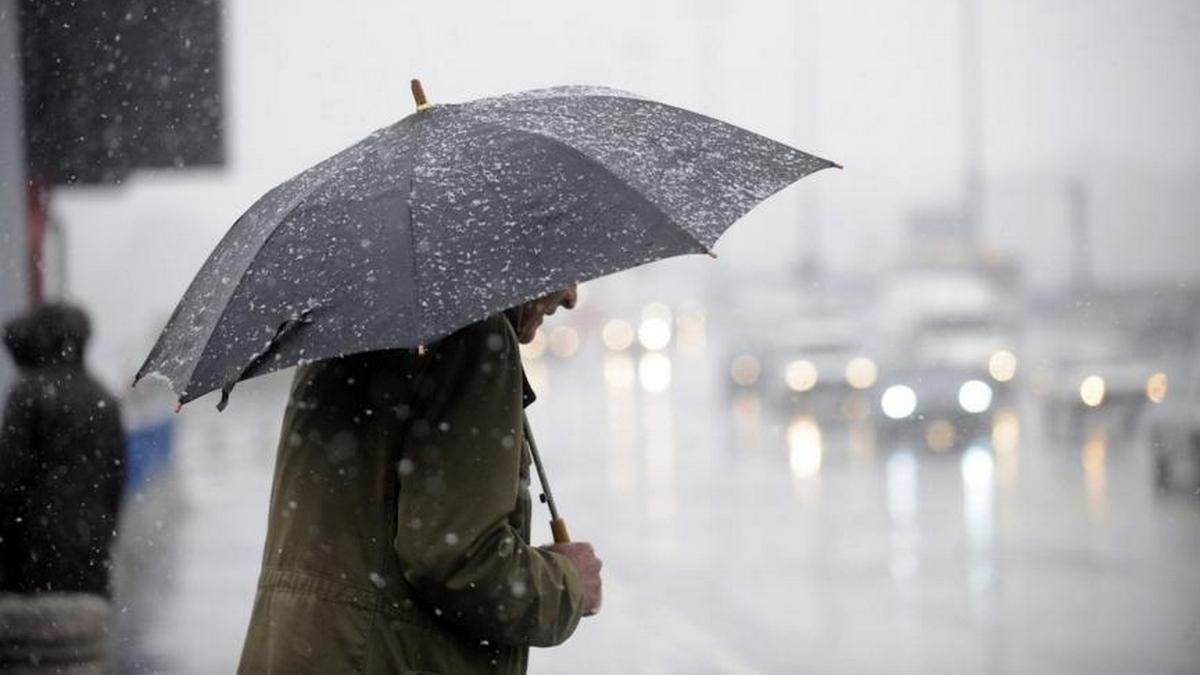 Погода на 13 февраля: в Киеве будет идти дождь с мокрым снегом