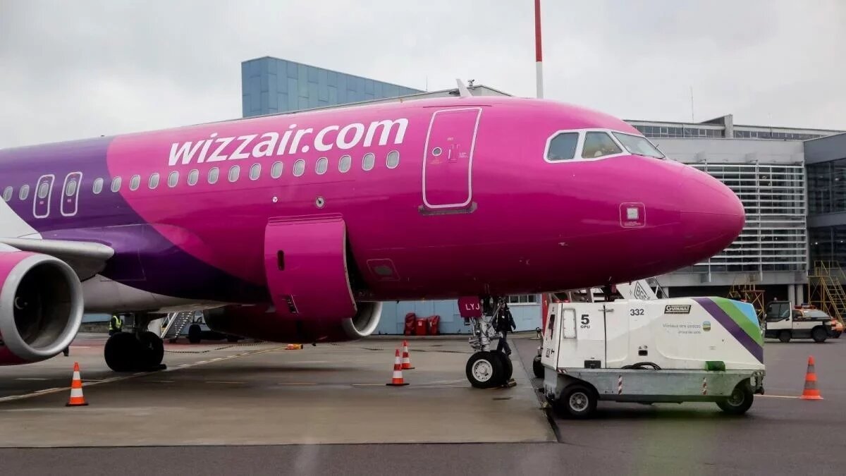Wizz Air сократил рейсы в Италию из-за коронавируса: подробности