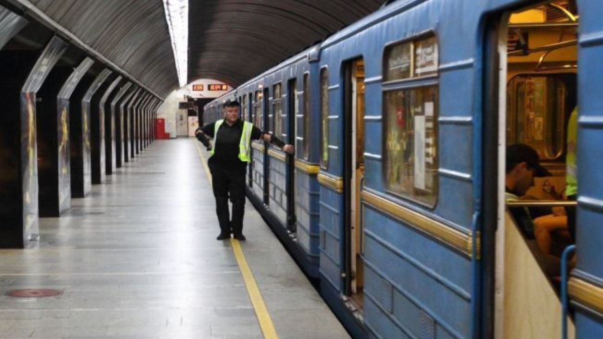 Когда закроют метро в Киеве. Официально