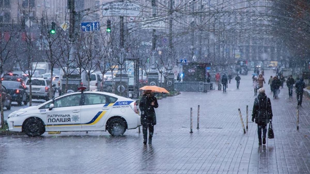 В Киеве на выходных пойдет снег, а дома будет тепло и безопасно