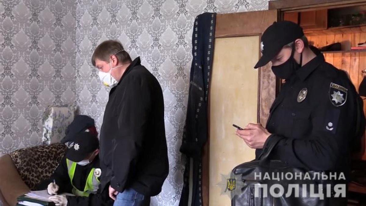 В Киеве мужчина подрался с другом, вернулся домой и умер