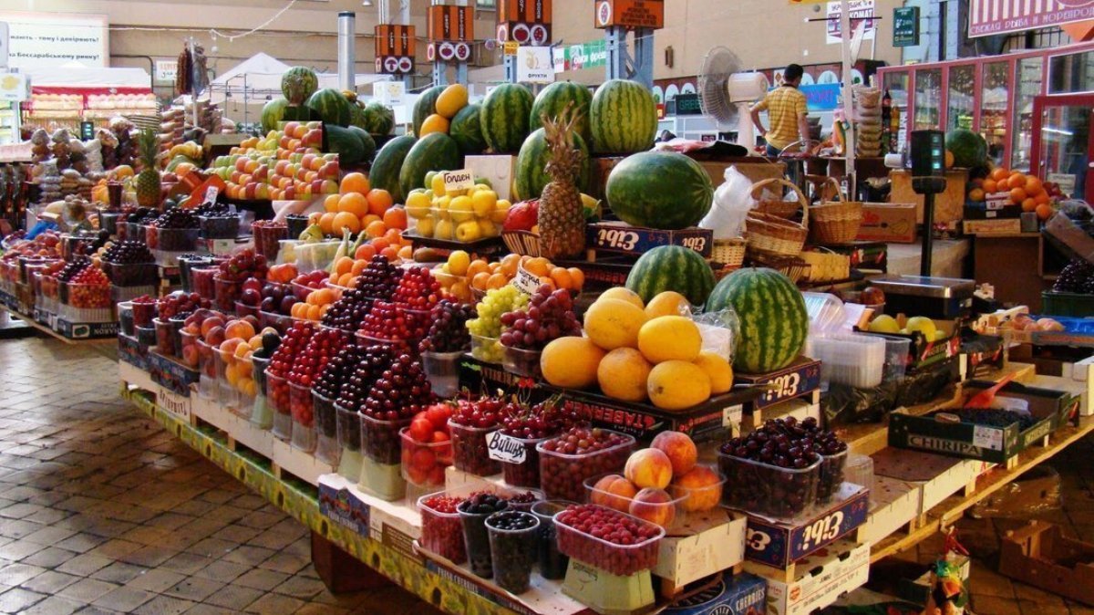 На выходных в Киеве будут работать 34 продовольственных рынка: адреса