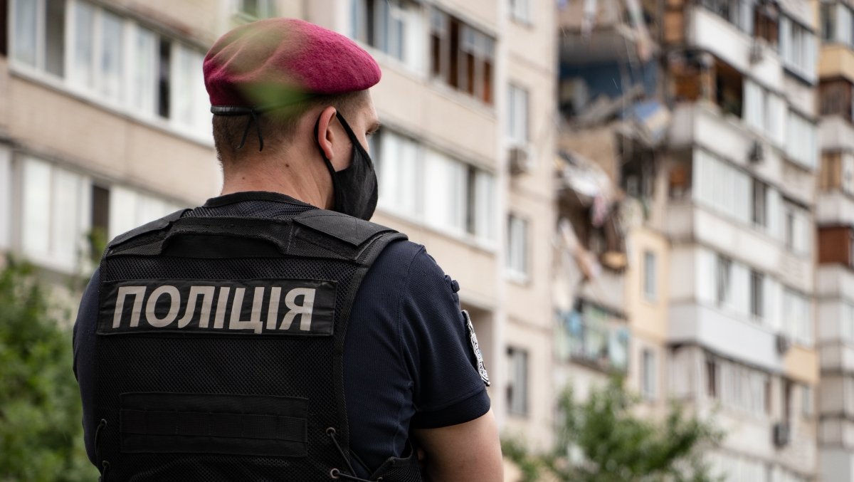 Взрыв в квартире на Позняках в Киеве: полиция проводит обыски в газораспределительной компании, которая обслуживала дом