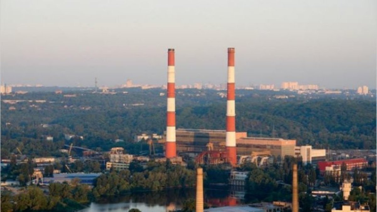 Часть Киева осталась без света: новые подробности аварийного отключения электроэнергии