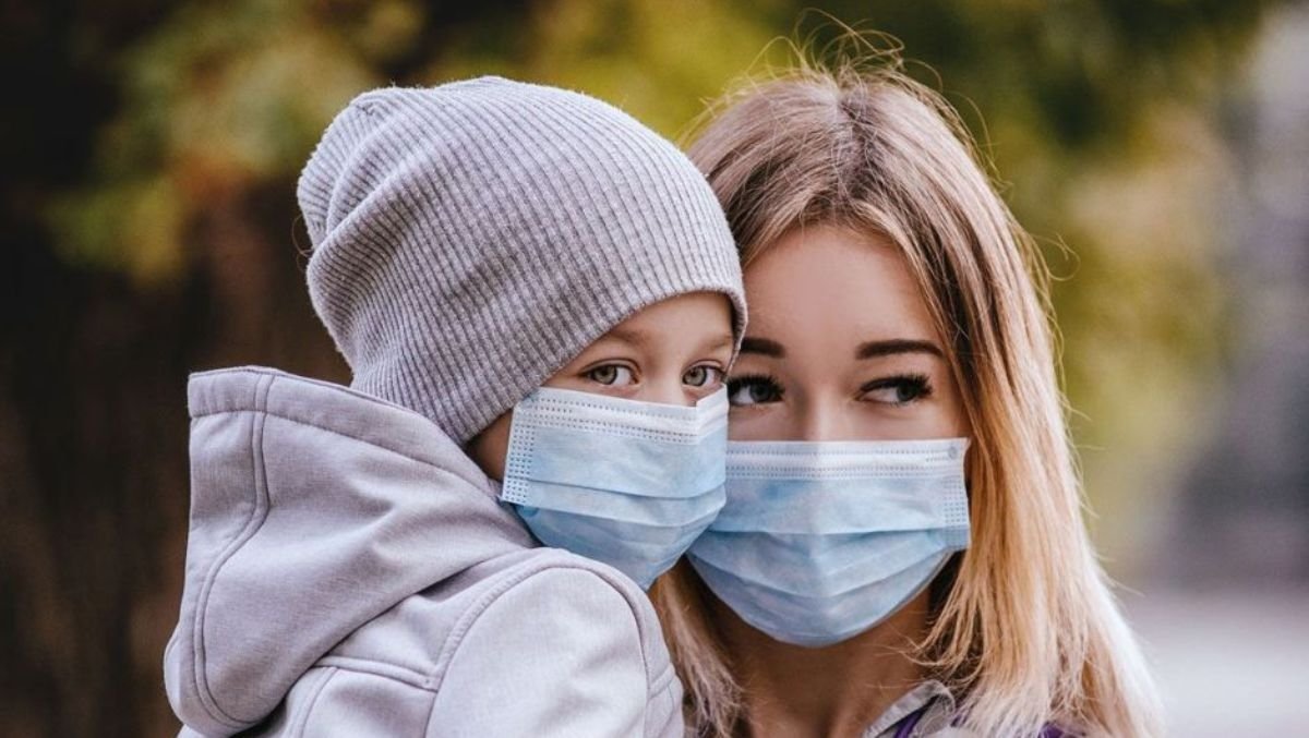 В Украине 1112 новых случаев коронавируса за сутки