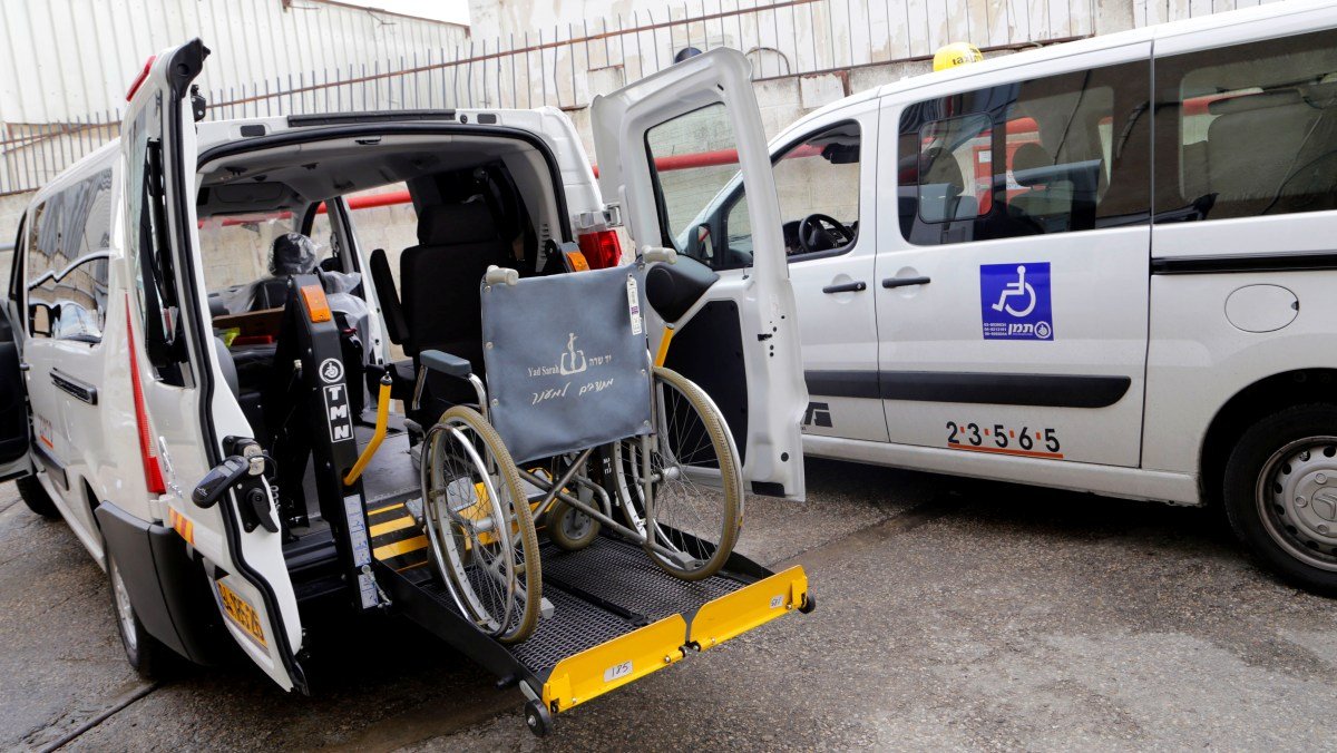 В Киеве запустят "социальное такси" для детей с инвалидностью