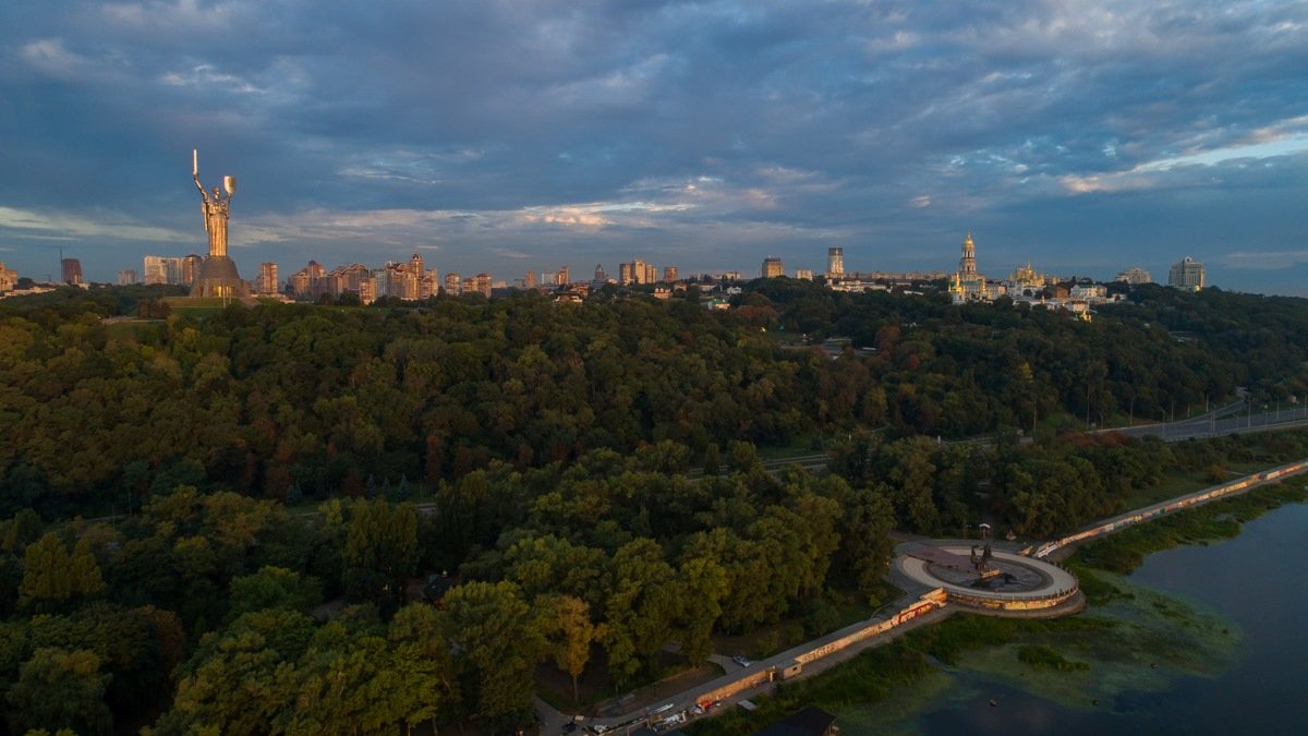 Погода на 18 августа: в Киеве будет облачно и жарко