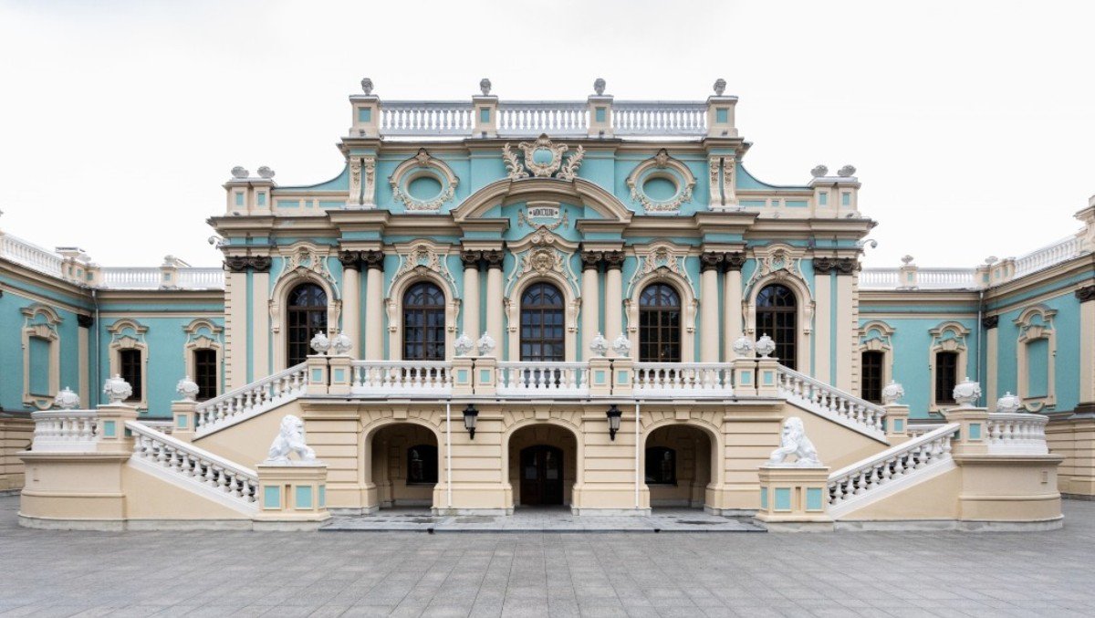 Мариинский дворец в Киеве открывают для посетителей: как попасть и цена экскурсии
