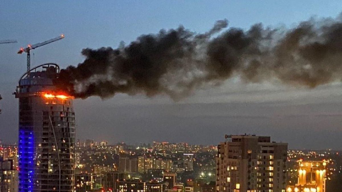 В центре Киева горела элитная высотка ЖК Taryan Towers