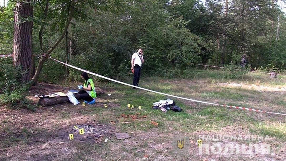 В Киеве на Академе нашли тело мужчины с перерезанным горлом