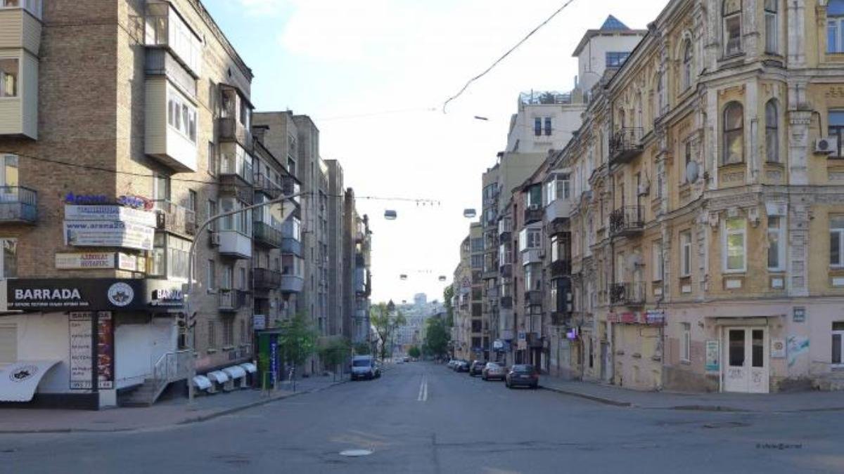 В Киеве на месяц ограничили проезд по улице Бульварно-Кудрявской