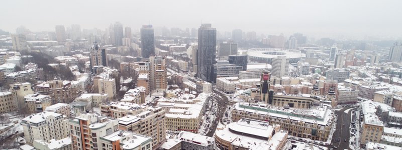 Возвращение зимы: как выглядит заснеженный центр Киева с высоты