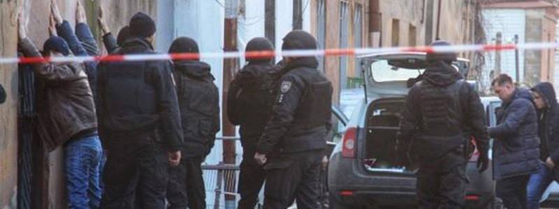 Трое убитых и трое раненых: видео перестрелки в Одессе