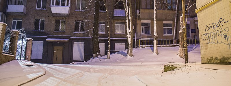 Возвращение зимы: Киев засыпает снегом