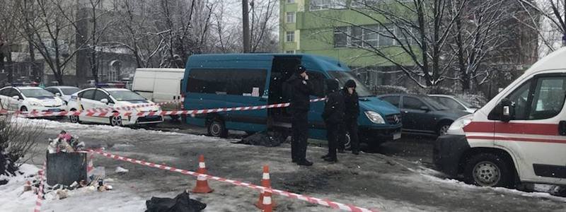 Возле станции метро "Черниговская" из-за ссоры мужчина купил нож и убил оппонента