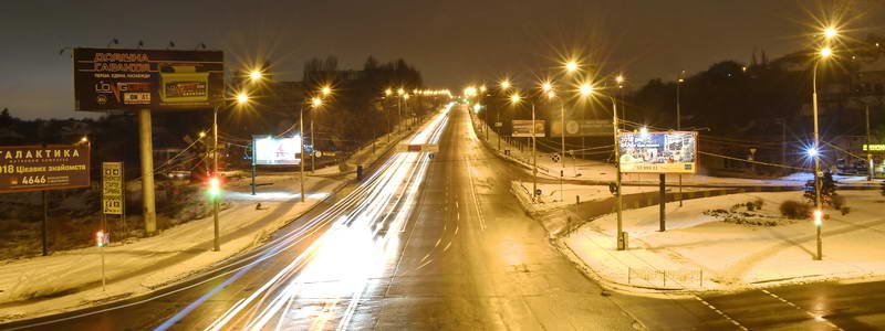 Красота пустынных улиц: как ночью выглядит проспект Лобановского