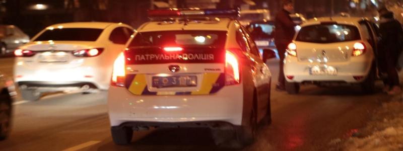 В Киеве Fiat сбил женщину и скрылся