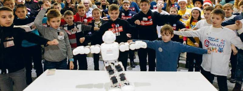 В Киеве тысяча детей предложат решить проблему воды с помощью роботов