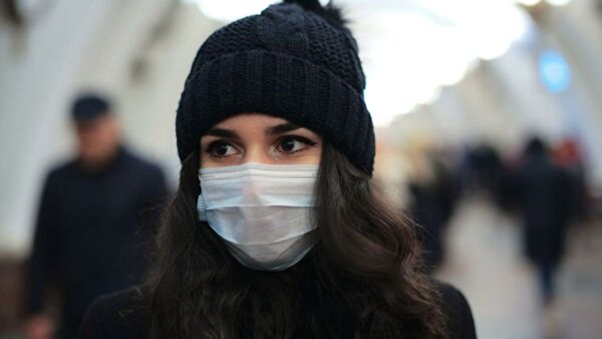 За все время пандемии в Украине заболели коронавирусом уже более 400 тысяч человека: сколько случаев за сутки
