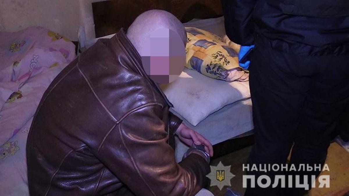 В Киеве мужчина после ссоры зарезал бывшую тещу