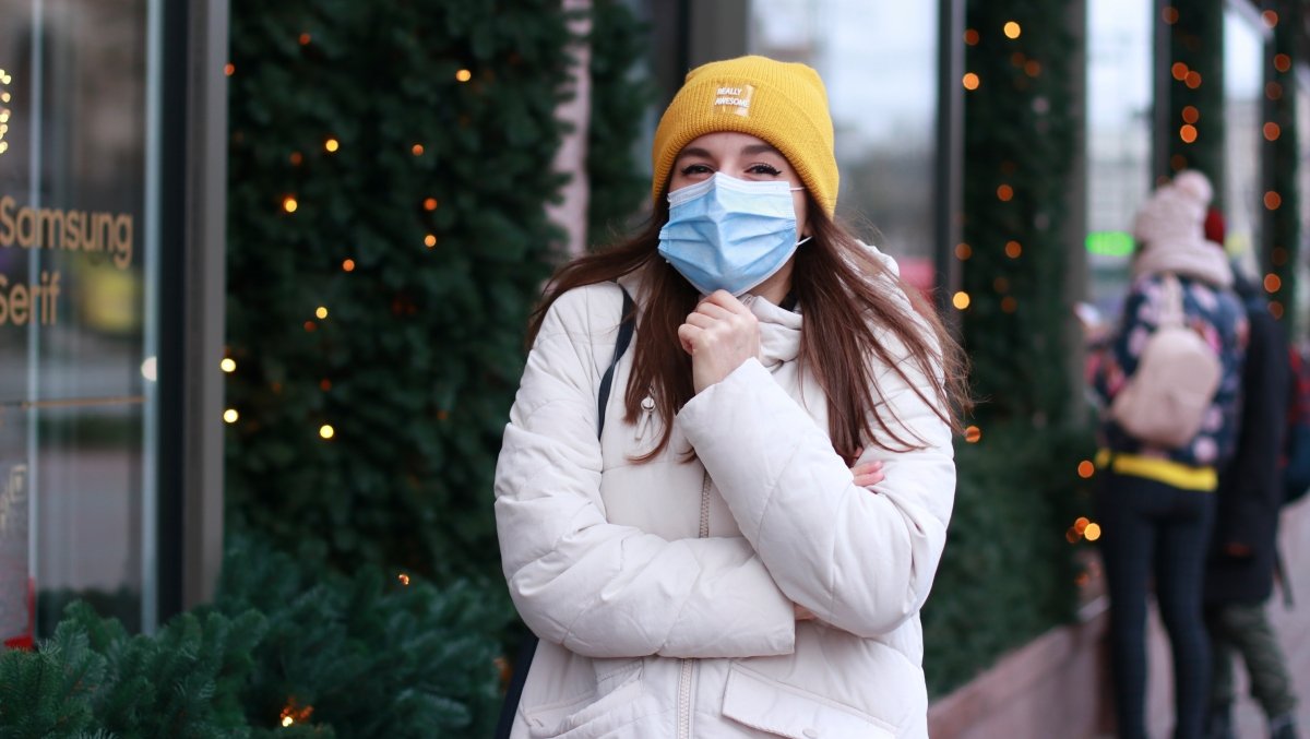 В Киеве за сутки 718 новых случаев коронавируса: больше всего в Дарницком районе