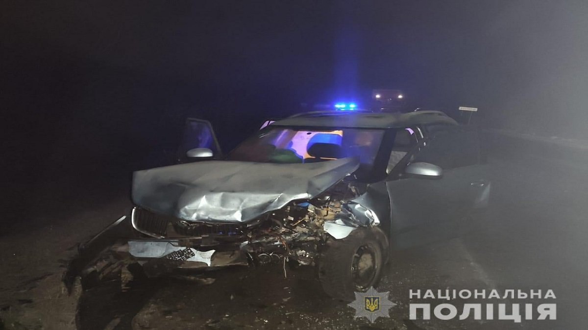 Под Киевом столкнулись две иномарки, много пострадавших: кадры с места