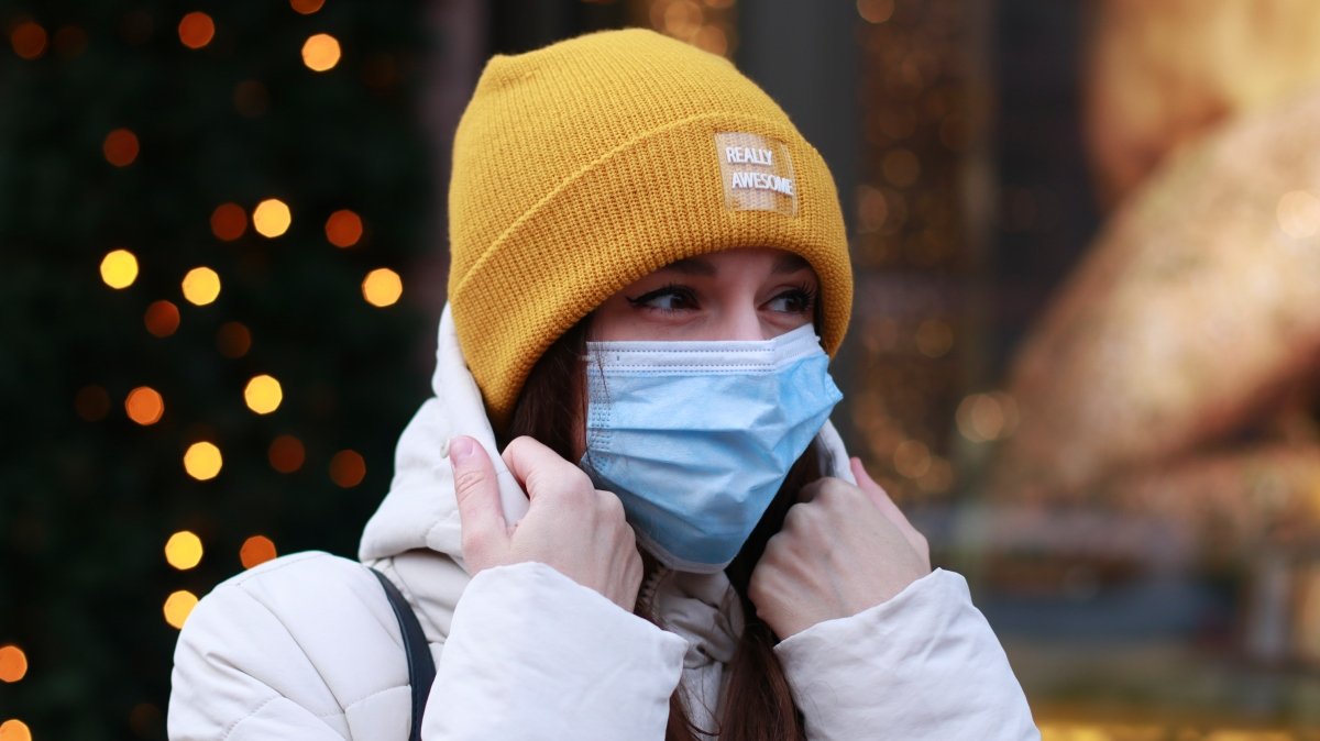 В Киеве за сутки больше всего новых случаев коронавируса в Днепровском районе: кто заболел