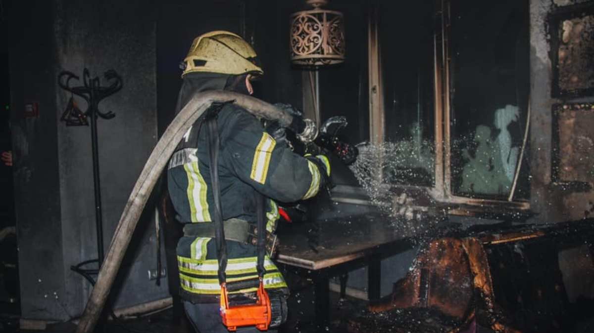 В Киеве в Подольском районе сгорело кафе