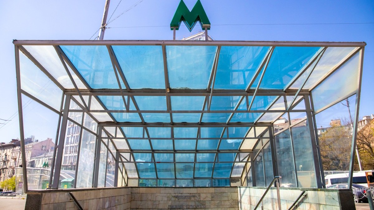 В Киеве могут ограничить на вход три центральные станции метро: подробности