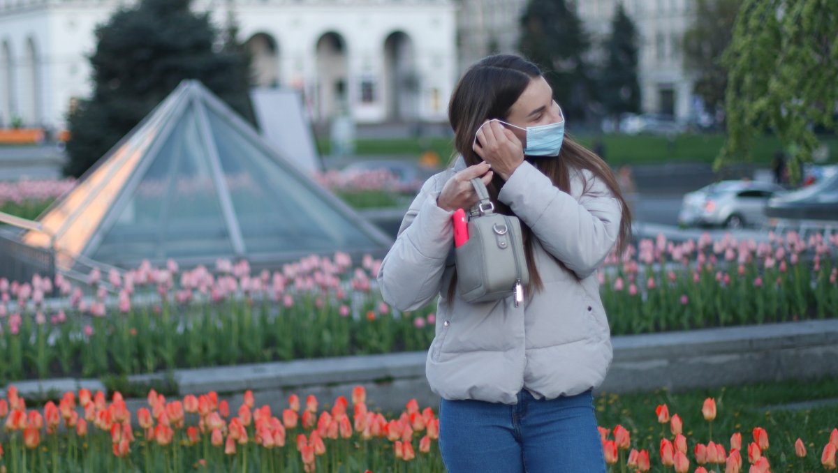 В Киеве снова резко растет число новых случаев коронавируса: сколько человек заболели