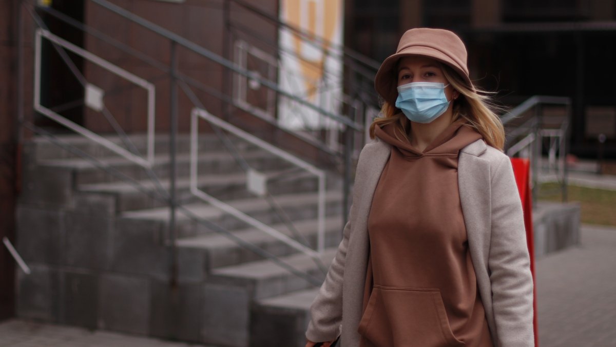 В Украине за сутки больше 2000 новых случаев коронавируса: сколько в Киеве