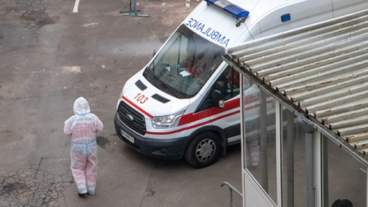 В Киеве за сутки коронавирусом заболел еще 241 человек: статистика