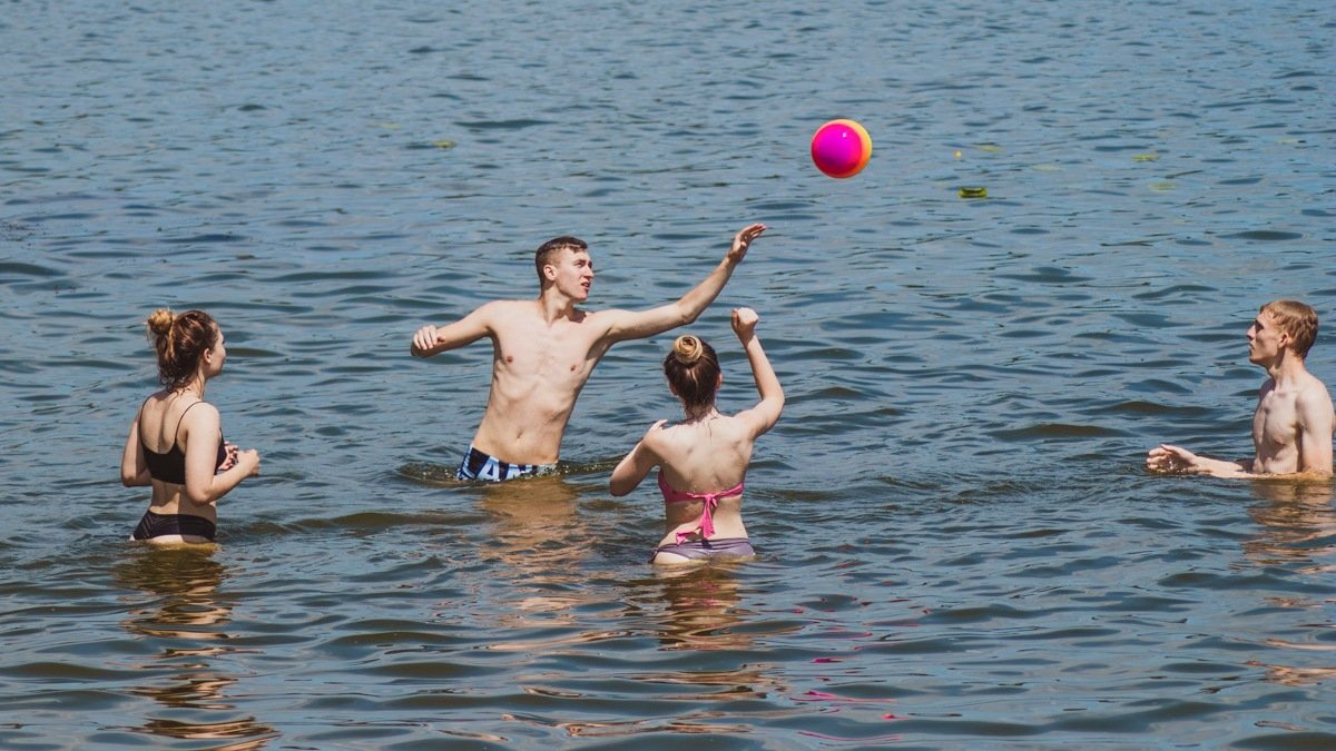 Лето в Киеве побило свой первый температурный рекорд