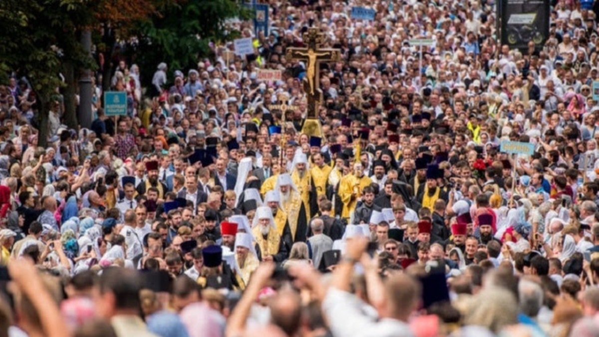В Киеве верующие перекроют центр города: когда и куда лучше не ехать