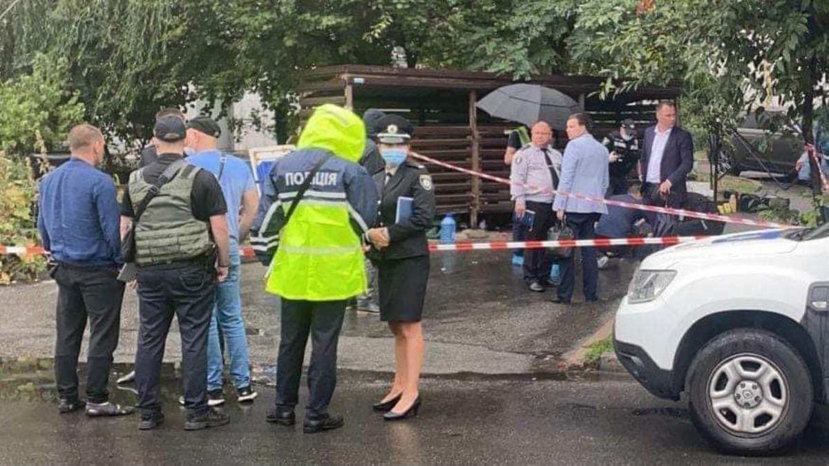 В Киеве среди бела дня на улице застрелили мужчину: к убийству причастен грузин
