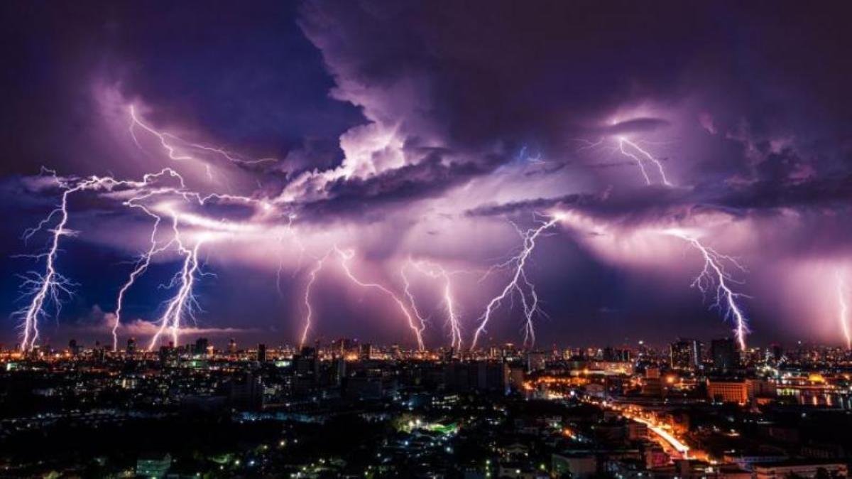 В Киеве объявили первый уровень опасности: что ждать от погоды