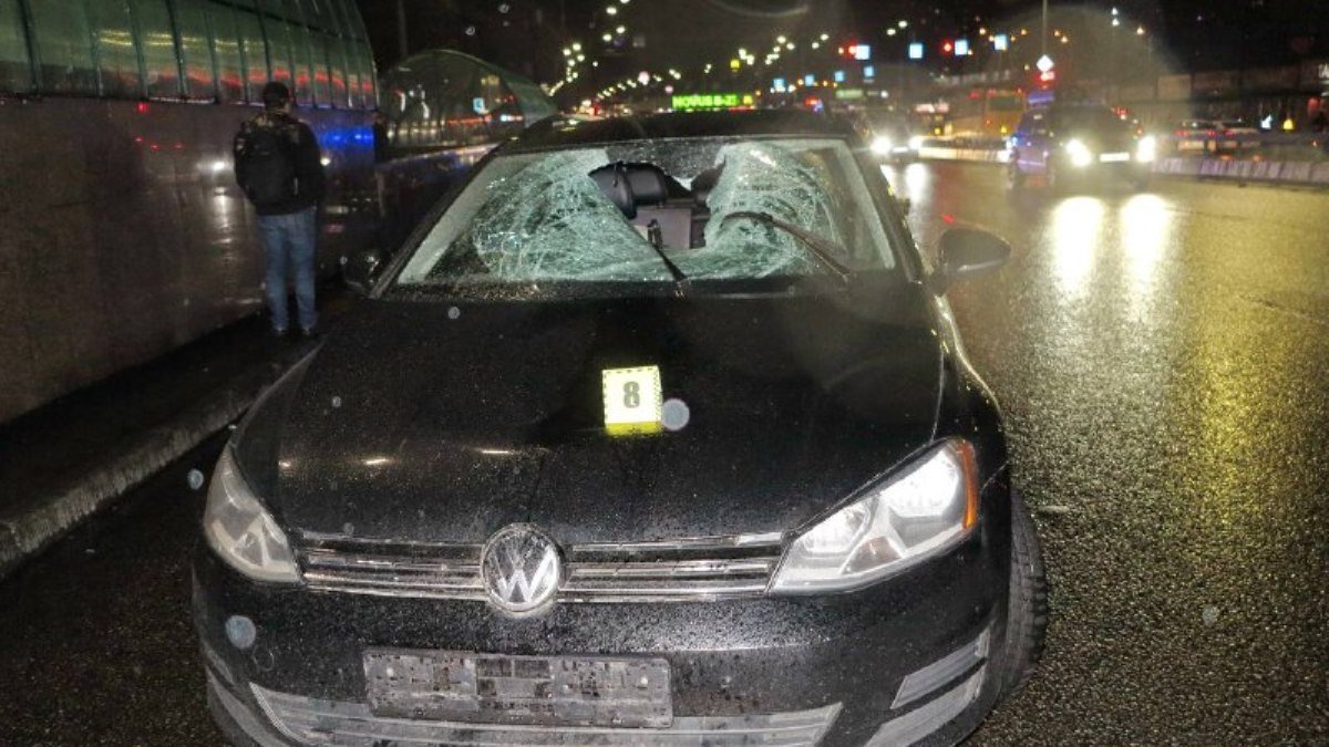 Смертельное ДТП в Святошинском районе: Volkswagen сбил мужчину, который перебегал дорогу