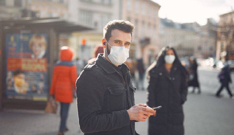 В Украине за сутки почти 12 тысяч новых случаев коронавируса: сколько человек заболели в Киеве