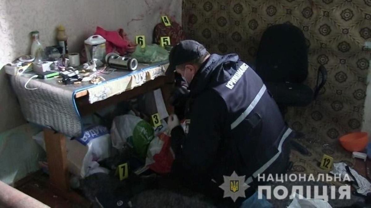 В Киеве мужчина до смерти забил сожительницу палкой по голове
